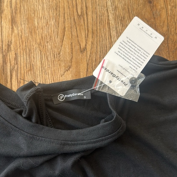 NWT Classy Pretty Garden JUMPSUIT BLACK !!! 🤩👑 - Picture 5 of 5